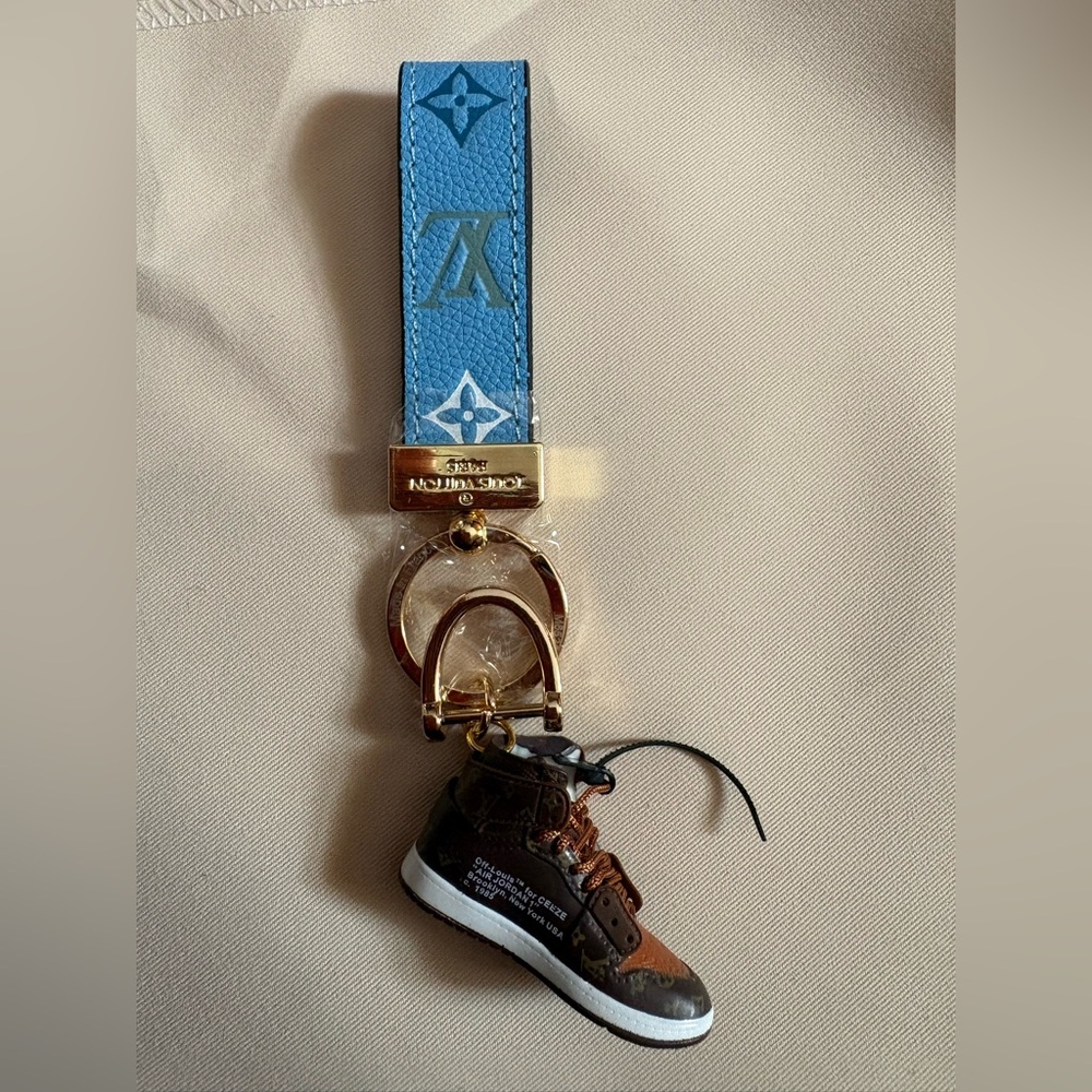 Fashion Lux Blue and Brown Keychain